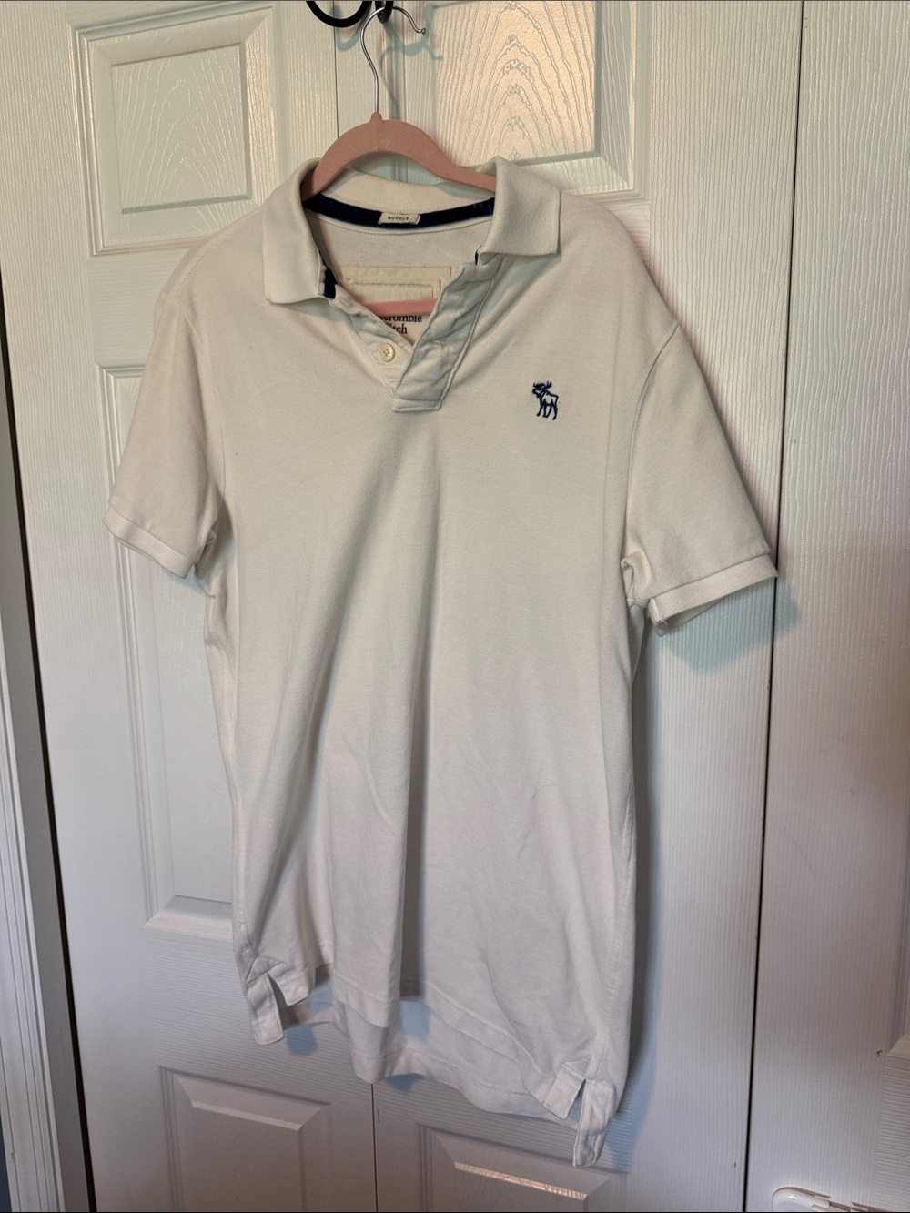 Abercrombie & Fitch White Polo with Navy Embroidered Logo